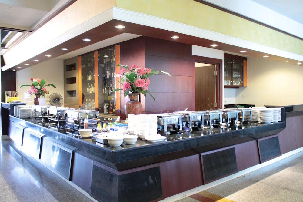 城市海滩度假酒店 华欣 外观 照片